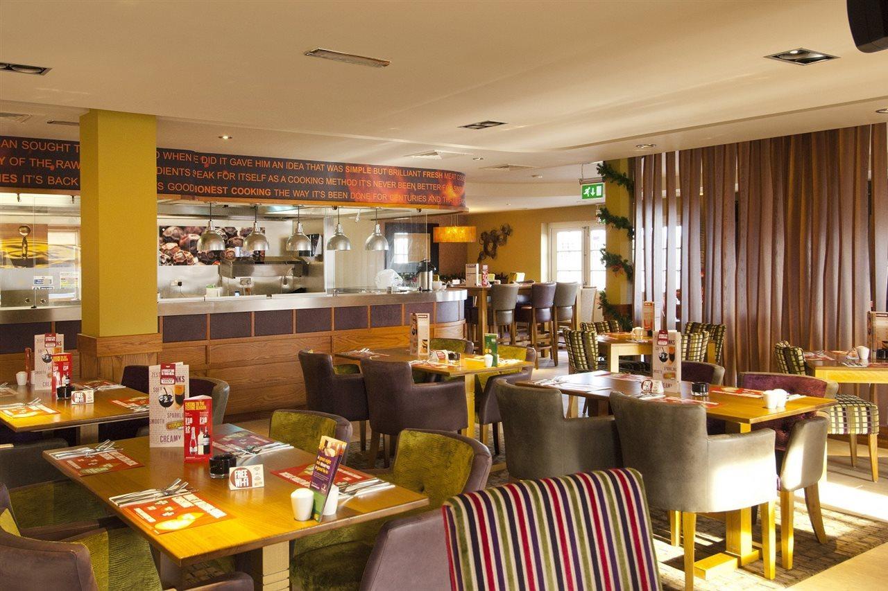 Premier Inn Burton On Trent Central Exterior photo