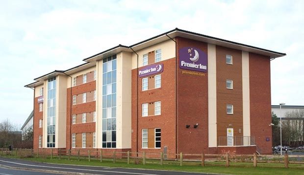 Premier Inn Burton On Trent Central Exterior photo
